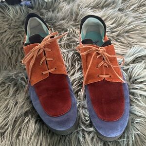 Thierry Rabotin adorable suede shoes size 38 1/2